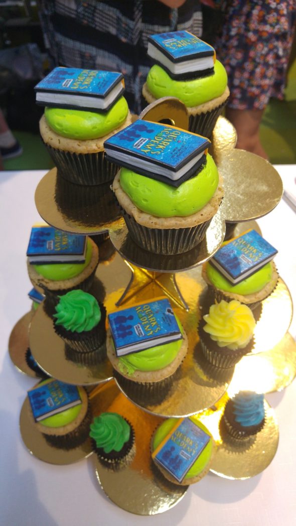 Quarks launch cupcakes!